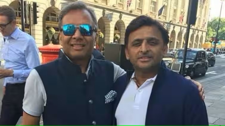 निशिकांत दुबे ने शेयर की अखिलेश यादव की तस्वीर कहा- इस्लामाबाद से लड़ सकते हैं चुनाव