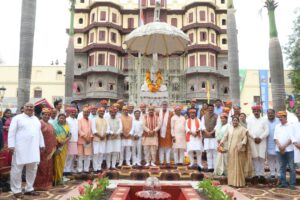 इंदौर के राजवाड़ा में ऐतिहासिक MP कैबिनेट की बैठक, सभी की नजरें मंत्री शाह के आने पर टिकीं