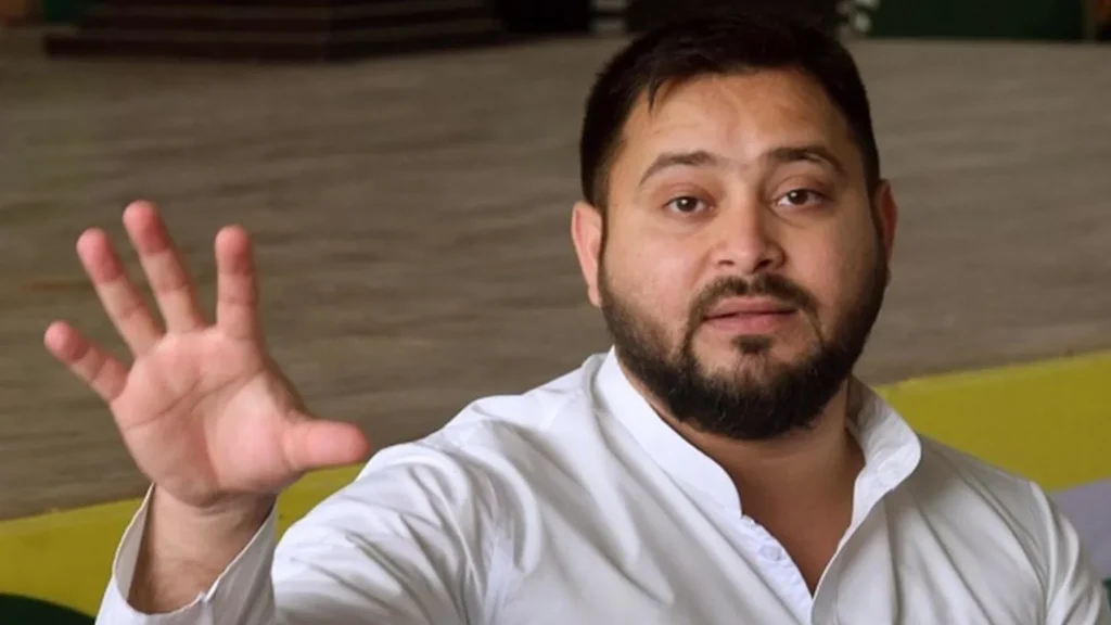 पीएम मोदी के बिहार दौरे पर तेजस्वी का तंज, वह राष्ट्रीय दामाद आयोग की बैठक में शामिल होने आ रहे हैं