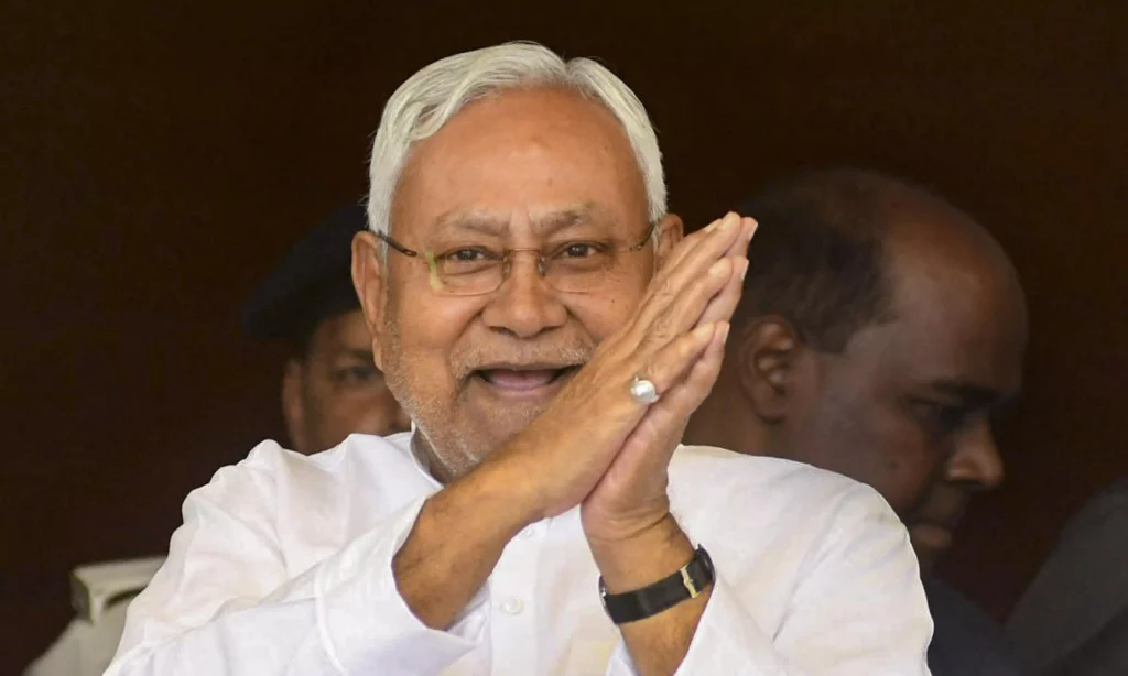 #Biharelection .. नीतीश के बिना बिहार की बिसात लगती नहीं