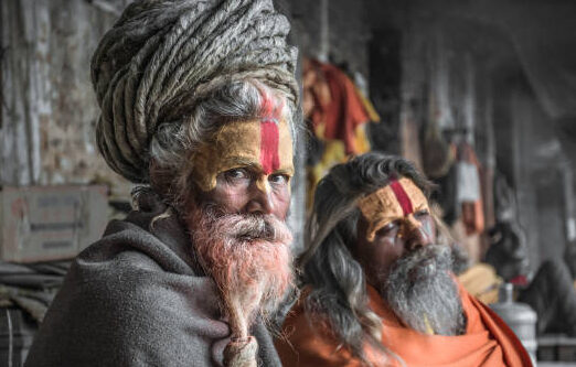 यूपी में साधु-संन्यासियों से SIR भरवाना बीजेपी के लिए बना धर्मसंकट