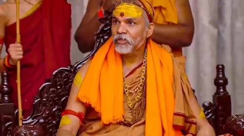 शंकराचार्य अविमुक्तेश्वरानंद सरस्वती पर चलाया जाए देशद्रोह का मुकदमा, रामभद्राचार्य ने आखिर क्यों कहा ऐसा?