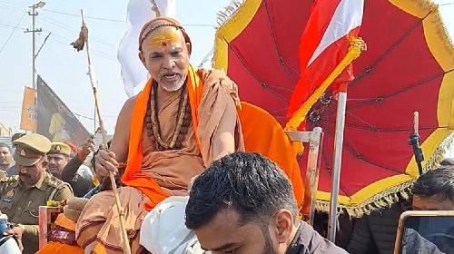 शंकराचार्य स्वामी अविमुक्तेश्वरानंद ने छोड़ा प्रयागराज माघ मेला, बिना स्नान किए दुखी लौट रहा हुं शंकराचार्य ने कहा!