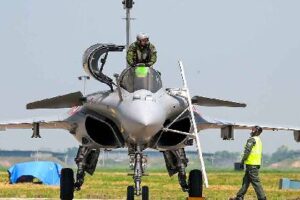 14 राफेल सौदे को DAC की मंजूरी, 90 विमान भारत में 50% स्वदेशी हिस्सेदारी के साथ बनेंगे