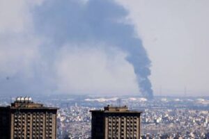 अमेरिका–इजराइल ने किया ईरान के मीनाब शहर में स्कूल पर हमला, लगभग 170 छात्राओं की मौत