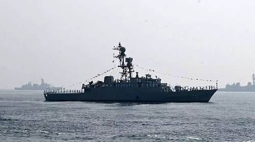 अमेरिकी पनडुब्बी ने डुबोया ईरानी युद्धपोत IRIS Dena, सपा प्रमुख अखिलेश यादव ने कसा तंज सरकार की चुप्पी को कहा “घिग्घी बंधना”