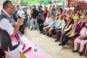 असम के सत्ता केंद्र में भाजपा की आंतरिक दरारें कैसे आईं सतह पर