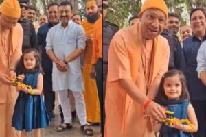 क्या हिन्दू शक्ति का नया प्रतीक है? सीएम योगी का बुलडोजर!