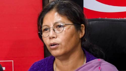 टिकट काटे जाने पर नंदिता गोरलोसा ने छोड़ा भाजपा का साथ! फिर कांग्रेस का थामा दामन!