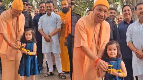 क्या हिन्दू शक्ति का नया प्रतीक है? सीएम योगी का बुलडोजर!