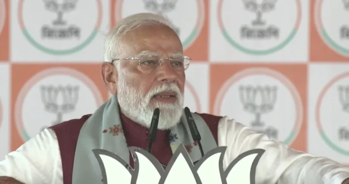 ‘झालमुरी मैंने खाई, मिर्ची TMC को लगी, West Bengal में PM Modi का अटैक