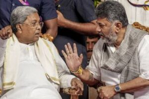 कर्नाटक के बहाने 70 साल की पड़ताल .. CM बदलना, पार्टी डुबाना आलाकमान का ‘शौक’