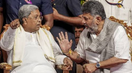 कर्नाटक के बहाने 70 साल की पड़ताल .. CM बदलना, पार्टी डुबाना आलाकमान का ‘शौक’