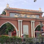 मद्रास हाईकोर्ट ने जजों को ‘होली काउ’ क्यों कहा?