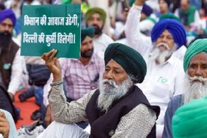 किसानों का दिल्ली कूच फिलहाल टला, सरकार से बातचीत के बाद आंदोलन स्थगित