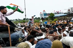भोपाल किसान आंदोलन: मूंग खरीदी को लेकर मुख्यमंत्री आवास घेराव के लिए कूच