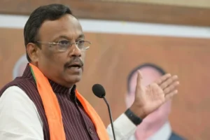 विनोद तावड़े को यूपी की कमान