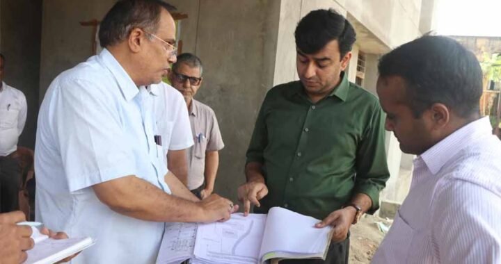 छात्रावास में खेल मैदान करें विकसित, उच्च गुणवत्ता के मटेरियल करें उपयोग :- कलेक्टर