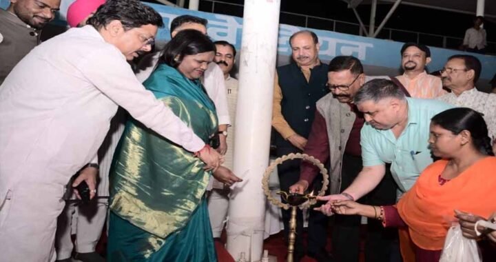 ‘आशीर्वाद का दीया’ से जगमगाया सरगुजा, सेवा और समर्पण का लिया गया संकल्प