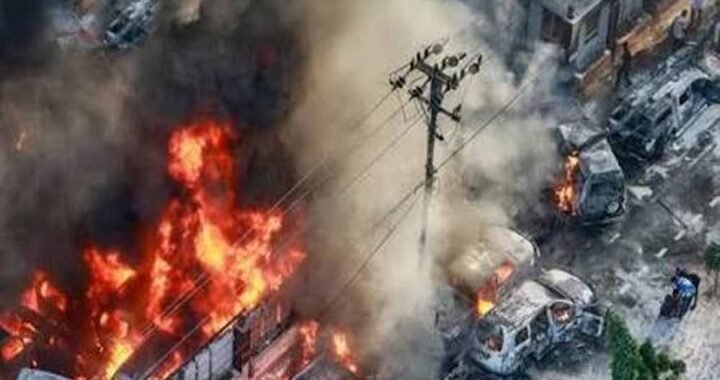 बांग्लादेश में 7 धमाकों से दहशत, 200 जगहों पर देसी बम मिलने से मचा हड़कंप