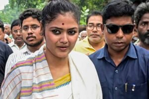 सायोनी घोष समेत 20 TMC बागी सांसदों को राहत, 8 अक्टूबर तक मोहलत