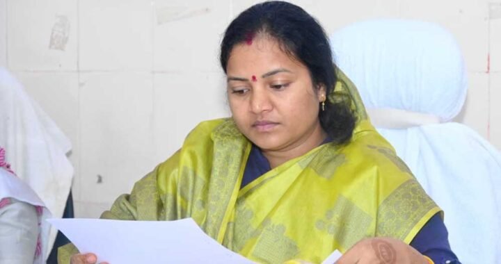 ओड़गी में विकास कार्यों की समीक्षा, मंत्री लक्ष्मी राजवाड़े ने अधिकारियों को दिए गुणवत्ता और समयबद्धता के निर्देश