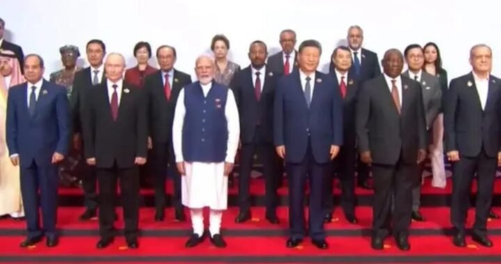 BRICS घोषणापत्र के बाद बड़ा सवाल: क्या अमेरिका से दूरी बनाकर चीन-रूस के करीब जा रहा भारत?