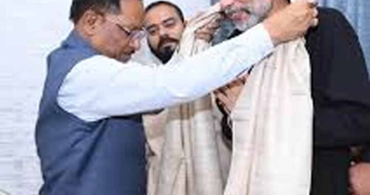 CM साय ने BJP प्रदेश अध्यक्ष किरण देव से की मुलाकात, स्वास्थ्य का जाना हाल