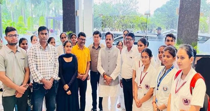 नर्सिंग विद्यार्थियों ने परीक्षा परिणाम जारी होने पर उप मुख्यमंत्री  शुक्ल का जताया आभार