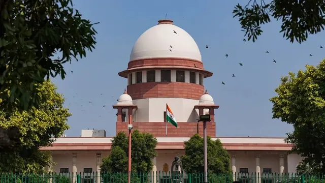 वंदे मातरम् न गाने पर SC की अहम टिप्पणी, केंद्र से जवाब