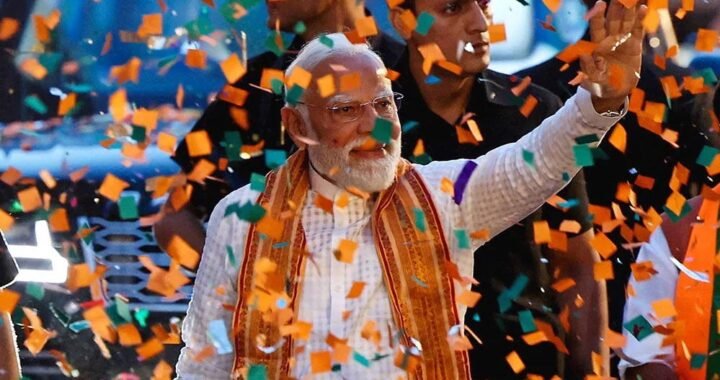 PM मोदी के जन्मदिवस पर 25 लाख दीपों से जगमगाएगा महाकाल महालोक, 22,500 स्वयंसेवक संभालेंगे जिम्मेदारी