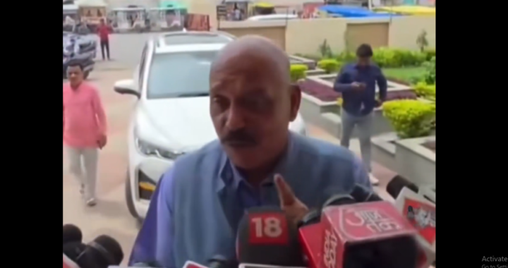 तेवर और जेवर बेहद संभलकर दिखाने चाहिए!