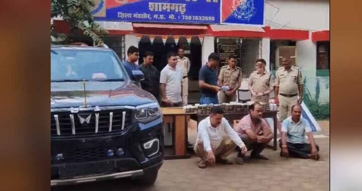 बिना नंबर की स्कॉर्पियो से मिले ₹1.29 करोड़ कैश, स्पेशल बॉक्स में छिपाई थी रकम