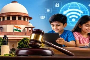 बच्चों के इंटरनेट इस्तेमाल पर पूरी पाबंदी के खिलाफ सुप्रीम कोर्ट, बताया मौलिक अधिकार