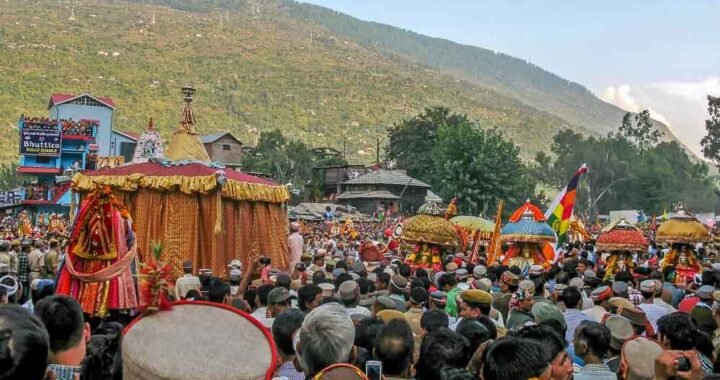 कुल्लू दशहरा 21 से 27 अक्टूबर तक, 347 देवी-देवताओं को न्योता; ड्रोन और लेजर शो होंगे खास आकर्षण