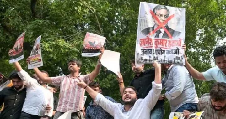 हार्वर्ड-MIT के 400 भारतवंशी चुनाव आयोग के समर्थन में आए, अभिजीत दीपके को जवाब