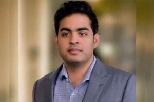 Jio Vs Starlink: भारत में कब शुरू होगी जियो की सैटेलाइट इंटरनेट सर्विस? आकाश अंबानी ने दिया बड़ा संकेत