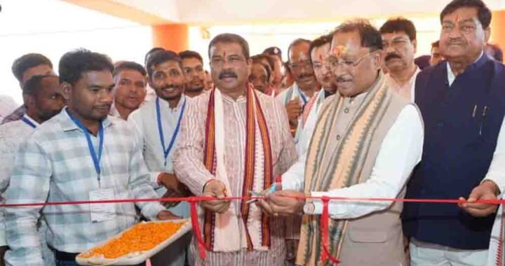 सुशासन और पारदर्शिता के साथ हर वर्ग तक शासन की योजनाओं का लाभ पहुंचाना हमारी प्राथमिकता : मुख्यमंत्री साय