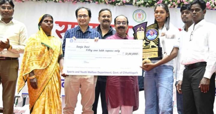 रायपुर : उप मुख्यमंत्री अरुण साव ने बहतराई खेल अकादमी के अंतरराष्ट्रीय पदक विजेता खिलाड़ियों का किया सम्मान, बढ़ाया हौसला