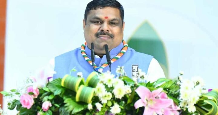 रायपुर : गांधी और शास्त्री जयंती पर राज्य स्तरीय सर्वधर्म प्रार्थना सभा आयोजित