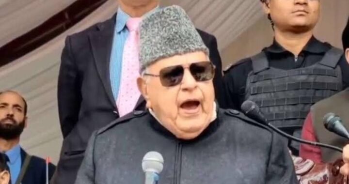 फारूक अब्दुल्ला के कश्मीर बयान पर बवाल, BJP ने कहा- पाकिस्तान से इतना प्यार है तो वहीं चले जाएं