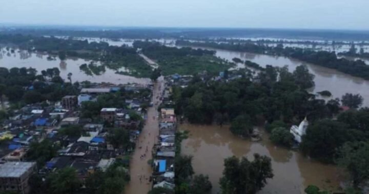 बस्तर बाढ़ आपदा में पीड़ितों को 9.39 करोड़ रुपए से अधिक की राहत राशि का त्वरित भुगतान, पुनर्वास कार्य युद्धस्तर पर जारी