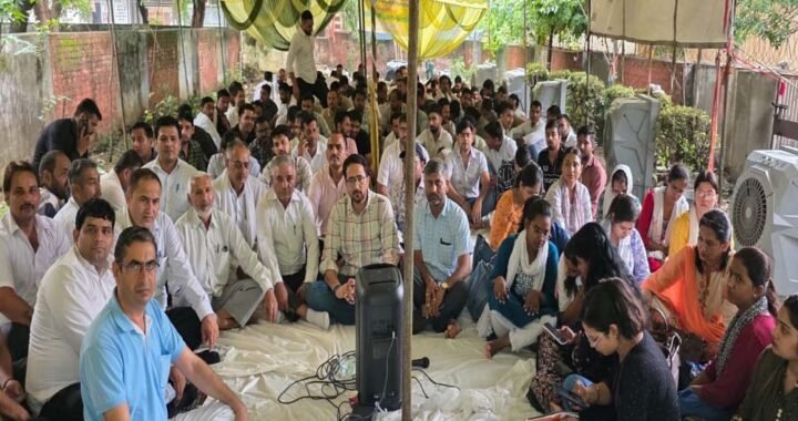 राजनांदगांव में पटवारियों की हड़ताल से राजस्व कार्य ठप, भौतिक सत्यापन प्रभावित