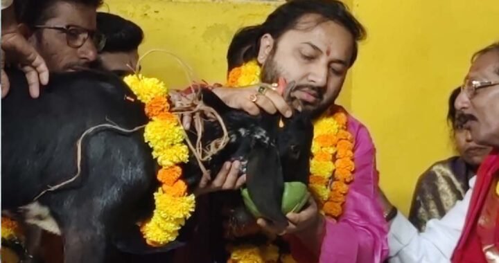 बस्तर दशहरा में निभाई गई निशा जात्रा की परंपरागत रस्म