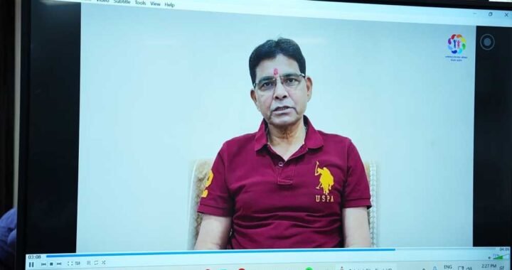छह विश्वविद्यालयों में एक साथ ‘रक्षक’ पाठ्यक्रम के बच्चो का हुआ दीक्षारंभ