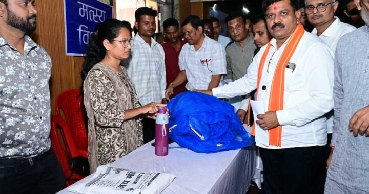 नक्सलवाद के लंबे और काले दौर से निकलकर शांति, सुरक्षा और समृद्धि की राह पर तेजी से आगे बढ़ रहा बस्तर – उप मुख्यमंत्री  विजय शर्मा