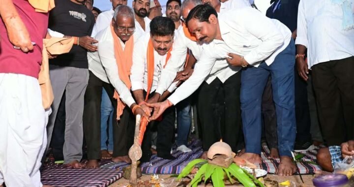 उप मुख्यमंत्री विजय शर्मा ने 78.51 लाख रुपए के दो सीसी सड़क सह नाली निर्माण कार्यों का किया भूमिपूजन
