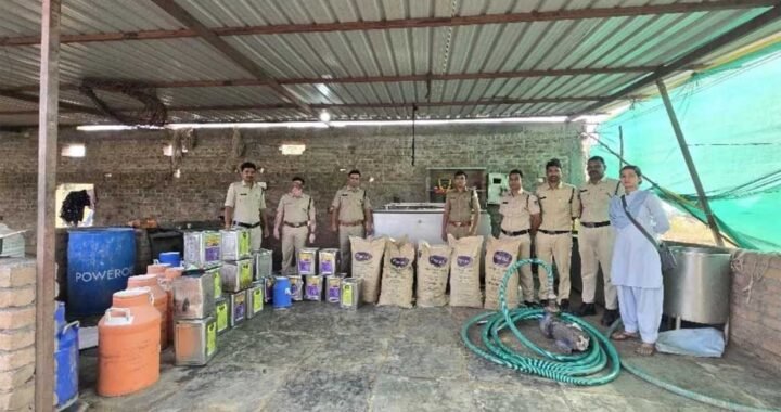 मिल्क पाउडर से लेकर यूरिया तक का इस्तेमाल, मंदसौर में सिंथेटिक दूध बनाने वाली फैक्ट्री का भंडाफोड़