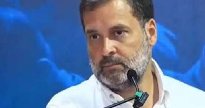 राहुल गांधी के खिलाफ महिला पत्रकार की शिकायत, बदसलूकी का आरोप