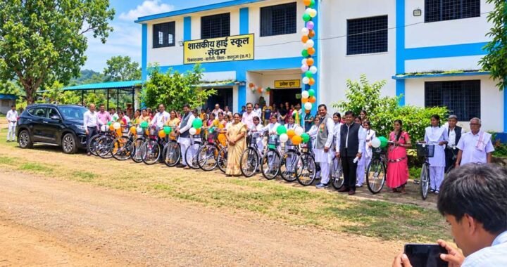 पंखों को मिली रफ्तार: सरस्वती साइकिल योजना से बेटियों की शिक्षा की राह हुई आसान